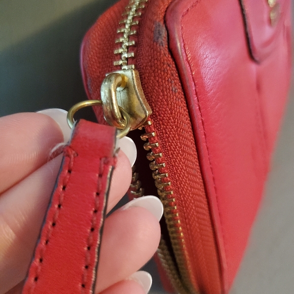 Vintage Red Coach Zipper Wallet - Picture 3 of 5